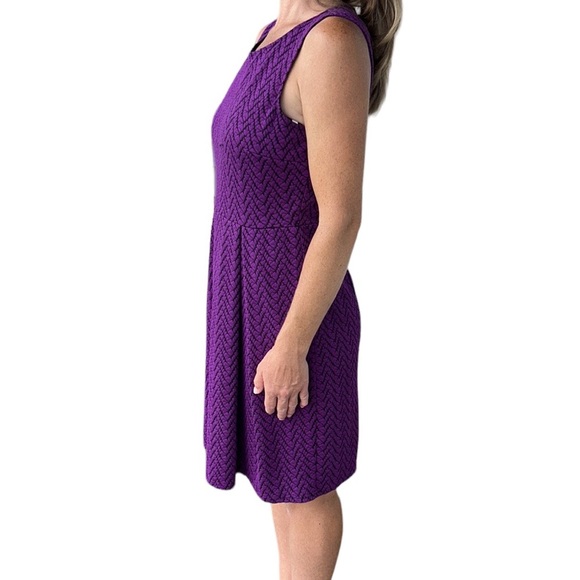 41 HAWTHORN | Jace Abstract Chevron Print Dress Purple/Black M - Picture 4 of 7